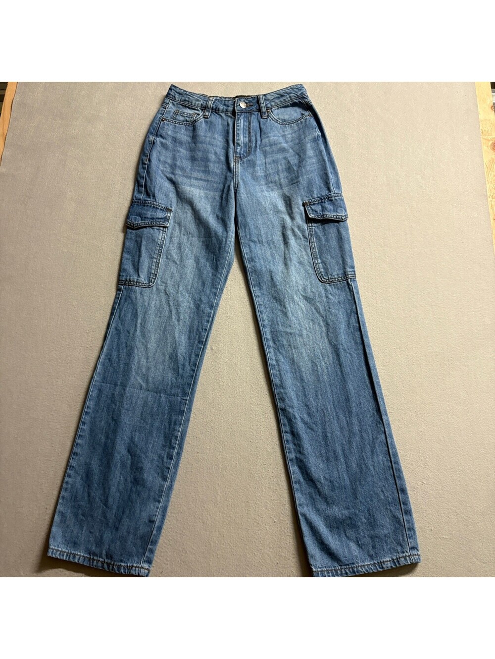 Fashion Nova Cargo Jeans Womens Size 3 Blue Denim High Rise Straight Leg Cotton